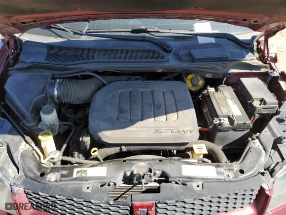 2019 Dodge Grand Caravan GT with VIN 2C4RDGEG5KR535764, listed as a Copart auction lot 46284885 with 121,525 mi miles and Salvage Title. Bid and sale history available at carsss.com. Image 12.