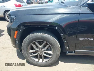 2022 Jeep Grand Cherokee Limited with VIN 1C4RJKBGXN8541947, listed as a IAAI auction lot 42553134 with 1,930 mi miles and . Bid and sale history available at DreamBid. Image 6.