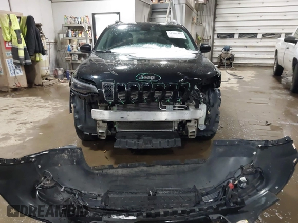 2019 Jeep Cherokee Latitude Plus with VIN 1C4PJMLB8KD181943, listed as a IAAI auction lot 41566439 with 151,118 mi miles and . Bid and sale history available at DreamBid. Image 12.