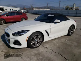 2023 BMW Z4 sDrive30i with VIN WBAHF3C06PWY01020, listed as a Copart auction lot 43236464 with 6,860 mi miles. Bid and sale history available at carsss.com. Image 1.