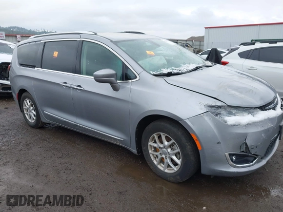 2020 Chrysler Pacifica Touring L z VIN 2C4RC1BG6LR109863, wystawiony jako IAAI lot #41247311 z przebiegiem Nie podano mil oraz . Historia ofert i sprzedaży dostępna na DreamBid. Obrazek 1.