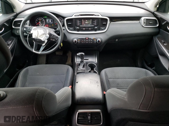 2017 Kia Sorento LX with VIN 5XYPGDA5XHG220425, listed as a Copart auction lot 47653075 with 191,170 mi miles and Salvage Title. Bid and sale history available at carsss.com. Image 8.