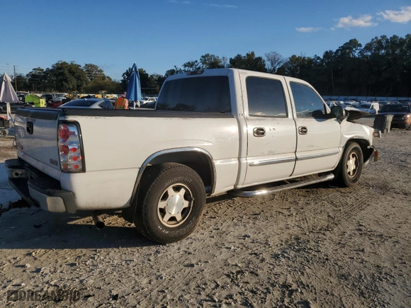 2004 GMC Sierra 1500 Crew Cab SLE with VIN 2GTEC13T741405355, listed as a Copart auction lot 84669864 with 0 mi miles and Salvage Title. Bid and sale history available at carsss.com. Image 3.