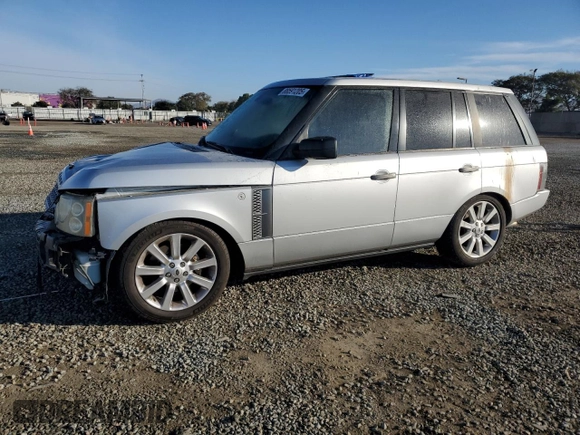 2006 Land Rover Range Rover SC z VIN SALMF134X6A205504, wystawiony jako Copart lot #88591205 z przebiegiem Nie podano mil oraz Szkoda całkowita • Salvage title. Historia ofert i sprzedaży dostępna na DreamBid. Obrazek 1.