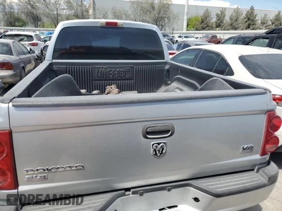 2005 Dodge Dakota SLT with VIN 1D7HE48N15S237318, listed as a Copart auction lot 47670785 with Not Provided miles and Non Repairable. Bid and sale history available at DreamBid. Image 6.