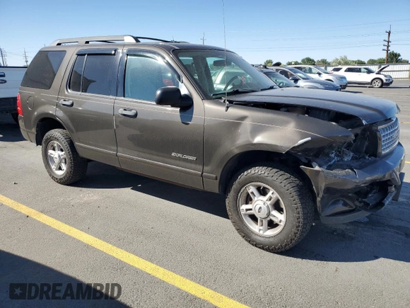 2005 Ford Explorer XLT with VIN 1FMZU73E25ZA36881, listed as a Copart auction lot 61786955 with 135,015 mi miles and Salvage title. Bid and sale history available at DreamBid. Image 4.