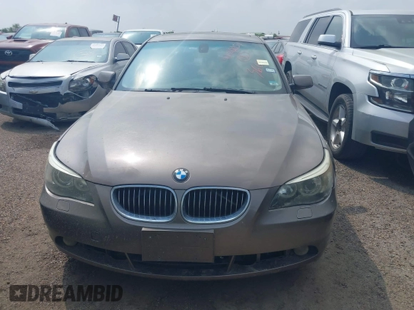 2006 BMW 5 Series 525i with VIN WBANE53586B992314, listed as a IAAI auction lot 42142051 with 146,980 mi miles and . Bid and sale history available at carsss.com. Image 6.