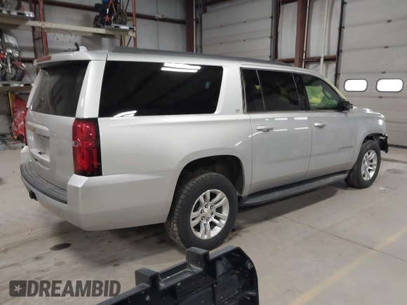 2018 Chevrolet Suburban LT with VIN 1GNSKHKC7JR115885, listed as a IAAI auction lot 41716347 with 115,393 mi miles. Bid and sale history available at carsss.com. Image 4.