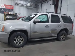 2009 GMC Yukon SLT 4SB with VIN 1GKFK33049R248377, listed as a IAAI auction lot 41702289 with 254,553 mi miles and . Bid and sale history available at DreamBid. Image 14.