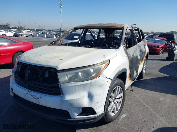 2016 Toyota Highlander LE with VIN 5TDZARFHXGS021502, listed as a IAAI auction lot 40749757 with 1 mi miles. Bid and sale history available at carsss.com. Image 16.