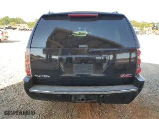 2007 GMC Yukon Denali with VIN 1GKFK63867J293808, listed as a Copart auction lot 69071854 with 266,235 mi miles and Salvage Title. Bid and sale history available at carsss.com. Image 6.