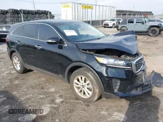2019 Kia Sorento LX with VIN 5XYPGDA35KG553010, listed as a IAAI auction lot 41839878 with 87,392 mi miles. Bid and sale history available at carsss.com. Image 1.