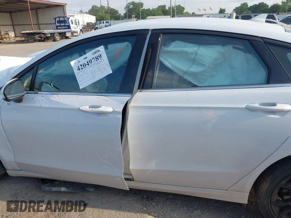 2020 Ford Fusion SE with VIN 3FA6P0HD5LR148104, listed as a IAAI auction lot 42049789 with 88,885 mi miles and . Bid and sale history available at DreamBid. Image 14.