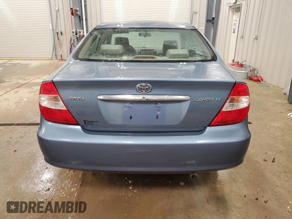 2004 Toyota Camry LE with VIN 4T1BE32K64U937892, listed as a Copart auction lot 87221774 with 135,639 mi miles and Clean Title. Bid and sale history available at carsss.com. Image 6.