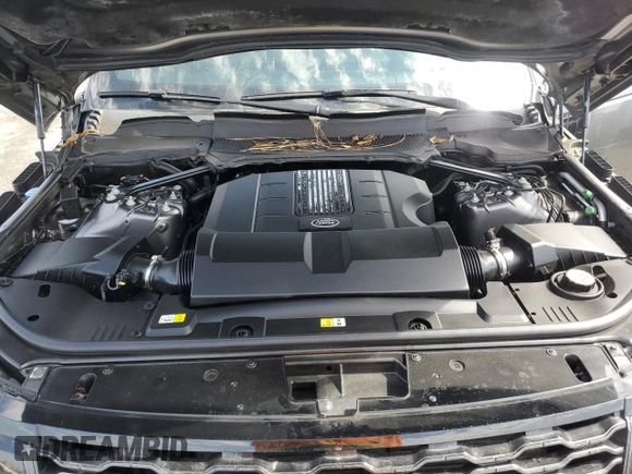 2018 Land Rover Range Rover HSE z VIN SALGS2SV4JA500860, wystawiony jako Copart lot #46641025 z przebiegiem 80 698 mil mil oraz Szkoda całkowita • Salvage title. Historia ofert i sprzedaży dostępna na DreamBid. Obrazek 12.