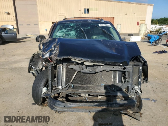 2007 GMC Yukon SLT with VIN 1GKFK13077J140514, listed as a Copart auction lot 72272084 with Not Provided miles and Salvage Title. Bid and sale history available at DreamBid. Image 5.