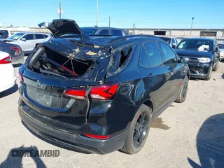 2023 Chevrolet Equinox Premier z VIN 3GNAXNEG8PL240694, wystawiony jako IAAI lot #41212275 z przebiegiem 28 134 mil mil oraz . Historia ofert i sprzedaży dostępna na DreamBid. Obrazek 4.