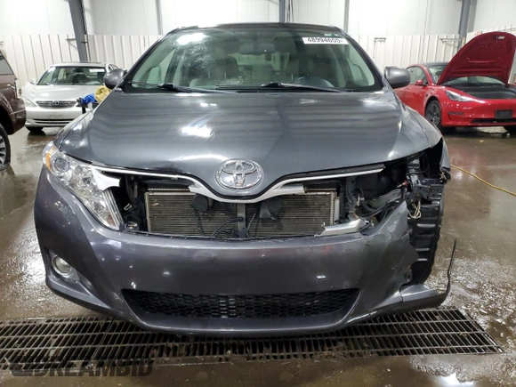2010 Toyota Venza with VIN 4T3BA3BB1AU009860, listed as a Copart auction lot 48994655 with 130,709 mi miles and Salvage Title. Bid and sale history available at DreamBid. Image 5.