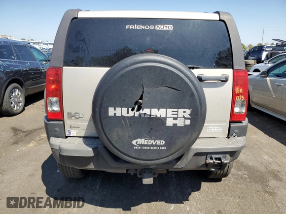 2006 Hummer H3 with VIN 5GTDN136968322812, listed as a Copart auction lot 69984324 with 212,167 mi miles and Clean Title. Bid and sale history available at carsss.com. Image 6.