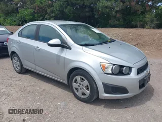 2016 Chevrolet Sonic LS с VIN 1G1JA5SH2G4128012, выставлен на аукционе IAAI как лот 42309332 с пробегом 116 611 миль миль и . История ставок и продаж доступна на DreamBid. Изображение 1.