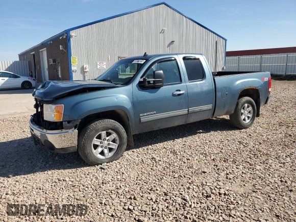 2011 GMC Sierra 1500 SLE z VIN 1GTR2VE34BZ310376, wystawiony jako Copart lot #53077025 z przebiegiem 101 223 mil mil oraz Czysty tytuł • Clean title. Historia ofert i sprzedaży dostępna na DreamBid. Obrazek 1.