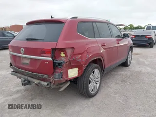 2019 Volkswagen Atlas SE with VIN 1V2WR2CA4KC606661, listed as a IAAI auction lot 42581054 with 89,079 mi miles and . Bid and sale history available at DreamBid. Image 4.