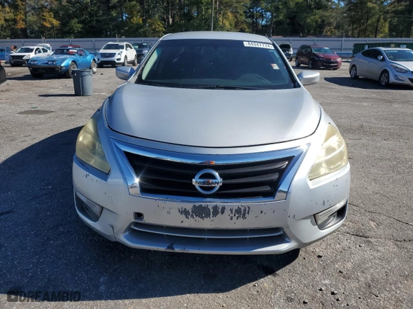 2015 Nissan Altima 2.5 S with VIN 1N4AL3AP8FN405212, listed as a Copart auction lot 84347774 with 172,581 mi miles and Clean Title. Bid and sale history available at carsss.com. Image 5.