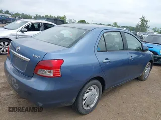 2007 Toyota Yaris with VIN JTDBT923X71093948, listed as a IAAI auction lot 39981180 with 317,082 mi miles. Bid and sale history available at carsss.com. Image 4.
