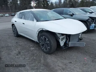 2024 Kia EV6 Light Long Range z VIN KNDC3DLC9R5175820, wystawiony jako IAAI lot #41149548 z przebiegiem 5 930 mil mil oraz . Historia ofert i sprzedaży dostępna na DreamBid. Obrazek 1.