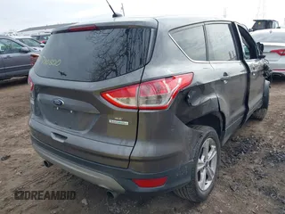 2013 Ford Escape SE с VIN 1FMCU0G96DUC92916, выставлен на аукционе IAAI как лот 41710800 с пробегом 228 307 миль миль и . История ставок и продаж доступна на DreamBid. Изображение 4.