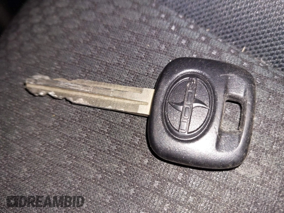 2006 Scion xA z VIN JTKKT604965019270, wystawiony jako IAAI lot #41600207 z przebiegiem 147 405 mil mil oraz . Historia ofert i sprzedaży dostępna na DreamBid. Obrazek 11.