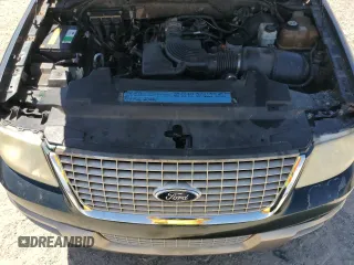 2003 Ford Expedition Eddie Bauer z VIN 1FMFU17L03LC20743, wystawiony jako Copart lot #65754075 z przebiegiem 393 836 mil mil oraz Czysty tytuł • Clean title. Historia ofert i sprzedaży dostępna na DreamBid. Obrazek 12.