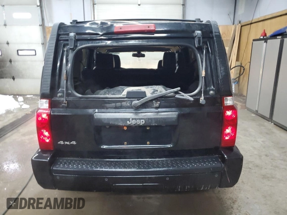 2010 Jeep Commander Sport z VIN 1J4RG4GK5AC153002, wystawiony jako Copart lot #43247725 z przebiegiem 189 879 mil mil oraz Czysty tytuł • Clean title. Historia ofert i sprzedaży dostępna na DreamBid. Obrazek 6.