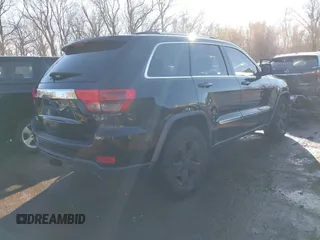 2011 Jeep Grand Cherokee 70th Anniversary with VIN 1J4RR4GT8BC504618, listed as a IAAI auction lot 40993960 with 188,098 mi miles. Bid and sale history available at carsss.com. Image 4.
