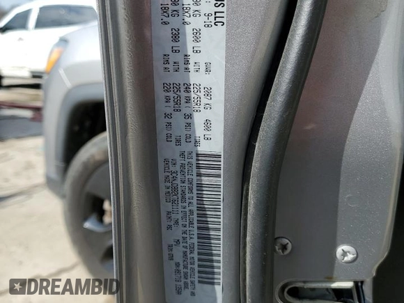 2019 Jeep Compass Latitude with VIN 3C4NJDBB2KT621111, listed as a Copart auction lot 50031545 with 117,379 mi miles and Salvage Title. Bid and sale history available at DreamBid. Image 14.