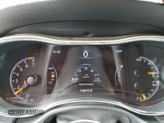 2014 Jeep Grand Cherokee Limited with VIN 1C4RJFBG0EC517032, listed as a Copart auction lot 58813355 with 173,616 mi miles and Salvage title. Bid and sale history available at DreamBid. Image 9.