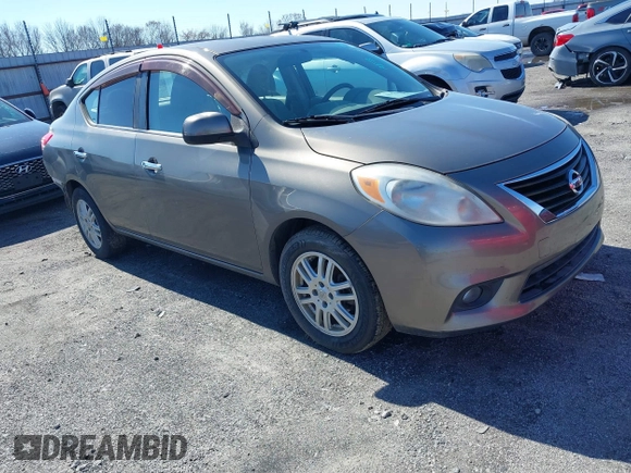 2012 Nissan Versa SV with VIN 3N1CN7AP1CL818558, listed as a IAAI auction lot 41592287 with 163,309 mi miles. Bid and sale history available at carsss.com. Image 1.