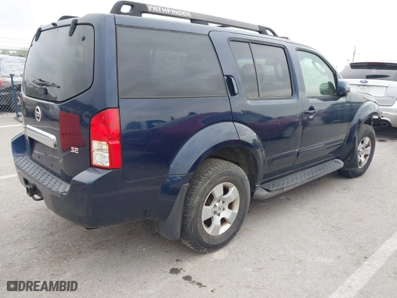 2007 Nissan Pathfinder SE with VIN 5N1AR18W37C606583, listed as a IAAI auction lot 42002618 with 163,904 mi miles. Bid and sale history available at carsss.com. Image 4.
