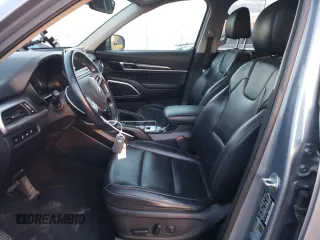 2020 Kia Telluride S with VIN 5XYP64HC3LG054863, listed as a Copart auction lot 84088934 with 115,569 mi miles and Salvage title. Bid and sale history available at DreamBid. Image 7.