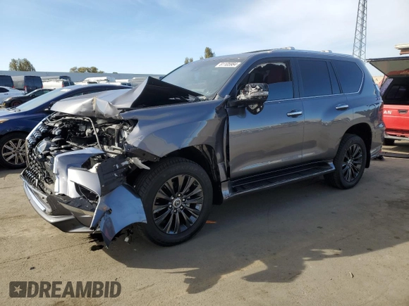 2023 Lexus GX 460 Luxury с VIN JTJGM7BX0P5367285, выставлен на аукционе Copart как лот 81105984 с пробегом 6 838 миль миль и Списание • Salvage title. История ставок и продаж доступна на DreamBid. Изображение 1.