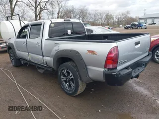 2008 Toyota Tacoma with VIN 3TMMU52NX8M005775, listed as a IAAI auction lot 41826447 with 117,775 mi miles and . Bid and sale history available at DreamBid. Image 3.