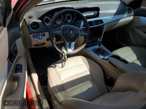 2012 Mercedes-Benz C 250 с VIN WDDGJ4HB9CF787885, выставлен на аукционе Copart как лот 51003725 с пробегом 178 975 миль миль и Списание • Salvage title. История ставок и продаж доступна на DreamBid. Изображение 8.