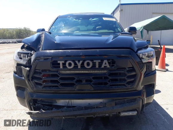 2024 Toyota Sequoia SR5 with VIN 7SVAAABA9RX030749, listed as a Copart auction lot 63784054 with 1,504 mi miles and Salvage Title. Bid and sale history available at carsss.com. Image 5.