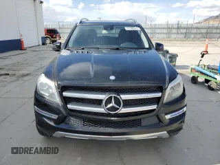 2013 Mercedes-Benz GL 450 z VIN 4JGDF7CE0DA251791, wystawiony jako Copart lot #51180575 z przebiegiem 175 989 mil mil oraz Szkoda całkowita • Salvage title. Historia ofert i sprzedaży dostępna na DreamBid. Obrazek 5.