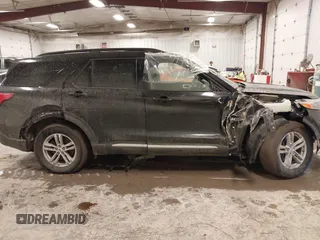 2021 Ford Explorer XLT with VIN 1FMSK8DH1MGB69650, listed as a IAAI auction lot 41651245 with 58,708 mi miles. Bid and sale history available at carsss.com. Image 13.