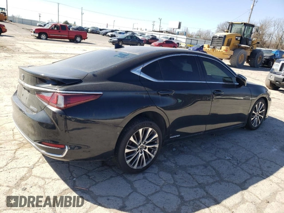 2021 Lexus ES 300h z VIN 58ADA1C1XMU007534, wystawiony jako Copart lot #47998405 z przebiegiem Nie podano mil oraz Szkoda całkowita • Salvage title. Historia ofert i sprzedaży dostępna na DreamBid. Obrazek 3.
