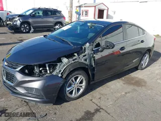 2017 Chevrolet Cruze LT with VIN 1G1BE5SM2H7109725, listed as a IAAI auction lot 41369724 with NaN miles. Bid and sale history available at carsss.com. Image 20.