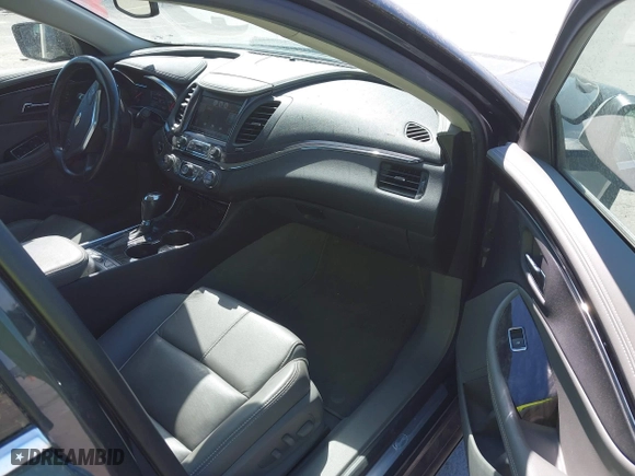 2015 Chevrolet Impala LTZ with VIN 2G1165S31F9136460, listed as a IAAI auction lot 41805917 with 136,254 mi miles. Bid and sale history available at carsss.com. Image 5.