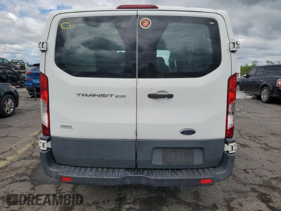 2015 Ford Transit Cargo с VIN 1FTNR1YM9FKA13366, выставлен на аукционе Copart как лот 57946755 с пробегом 129 500 миль миль и Списание • Salvage title. История ставок и продаж доступна на DreamBid. Изображение 6.