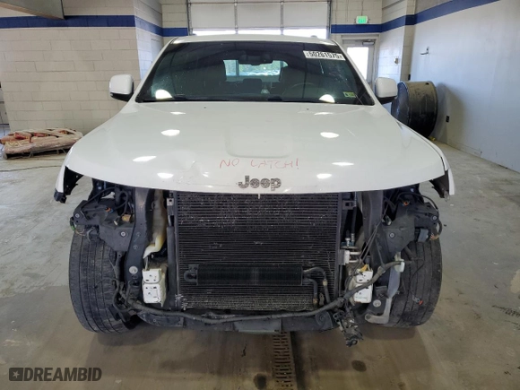 2014 Jeep Grand Cherokee Limited with VIN 1C4RJFBG0EC440808, listed as a Copart auction lot 50261575 with 204,493 mi miles and Salvage Title. Bid and sale history available at carsss.com. Image 5.